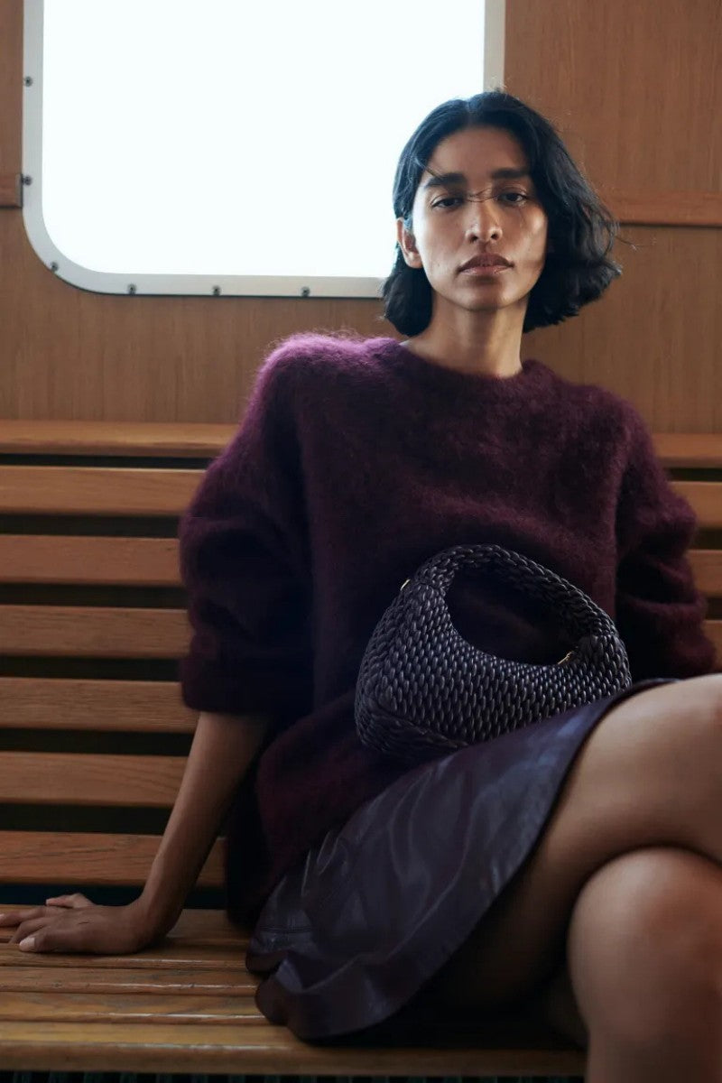 Round Neck Solid Fleece Sweter