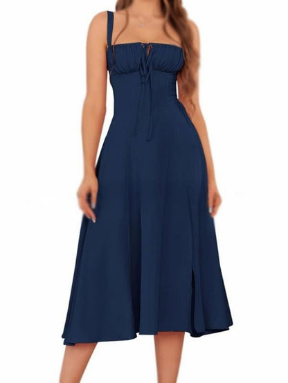 Solidna sukienka na ramiączkach z wiązaniem